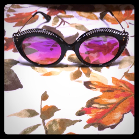Gucci Accessories - Sunglasses Gucci